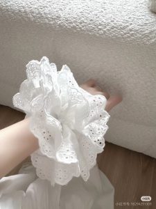 Dây buộc tóc scrunchies
